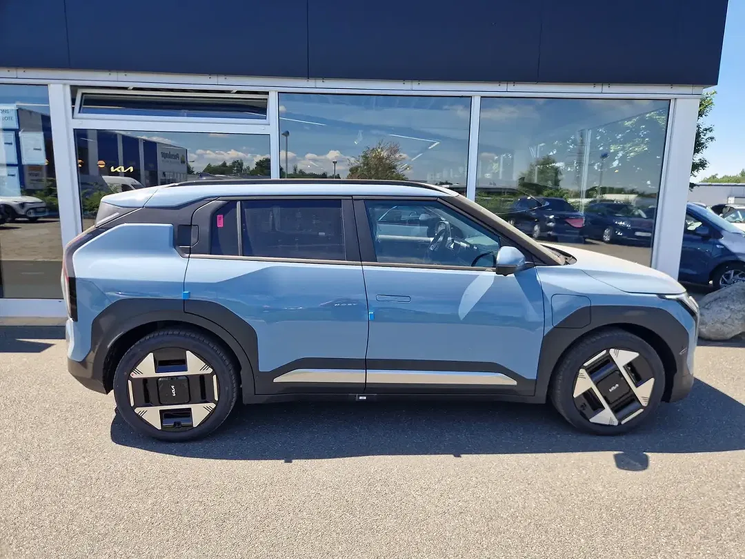 Kia EV3 Earth - Thumbnail 3