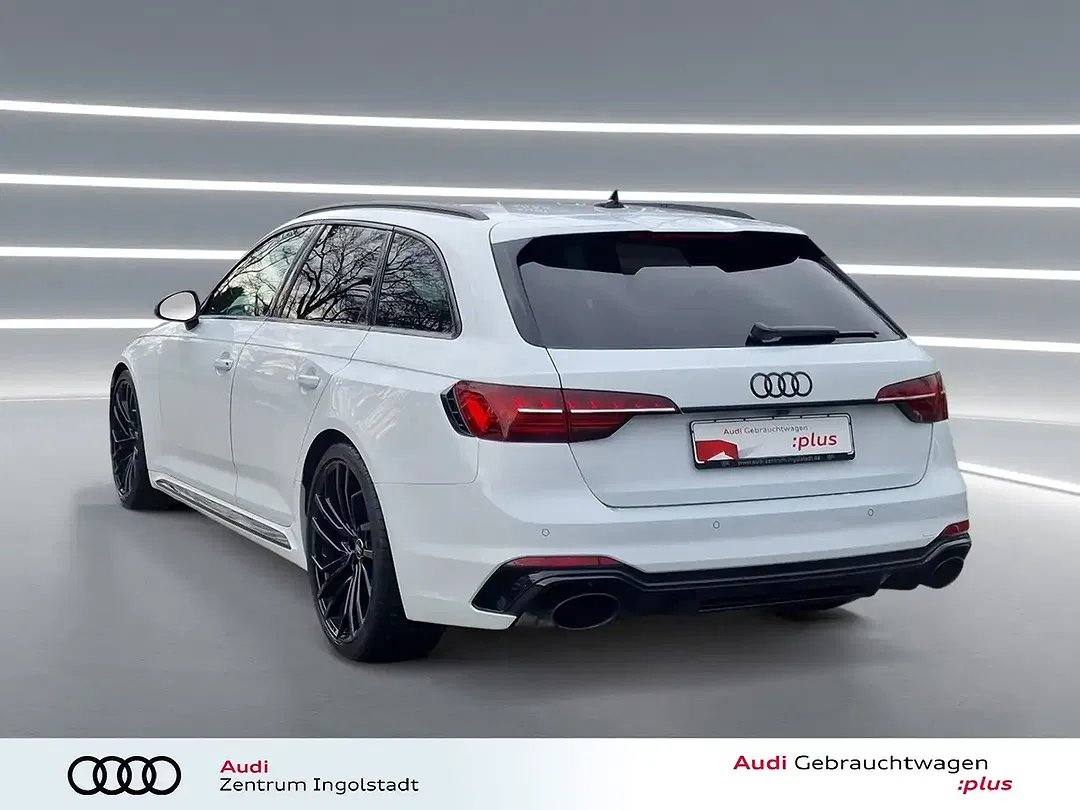 Audi RS4 Matrix LED Avant plus - Thumbnail 4