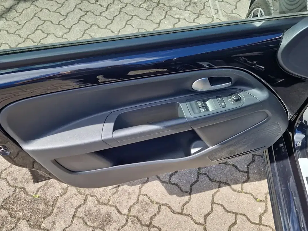 Volkswagen up! 1.0 TSI GTI - Thumbnail 12
