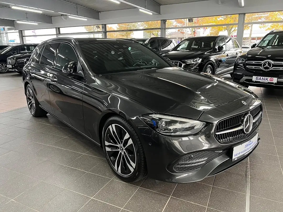 Mercedes-Benz C 220 Night Avantgarde - Thumbnail 2
