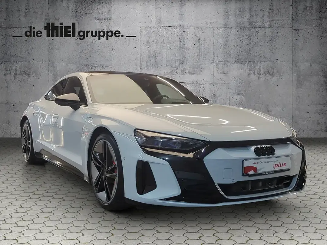 Audi RS e-tron GT quattro - foto 2