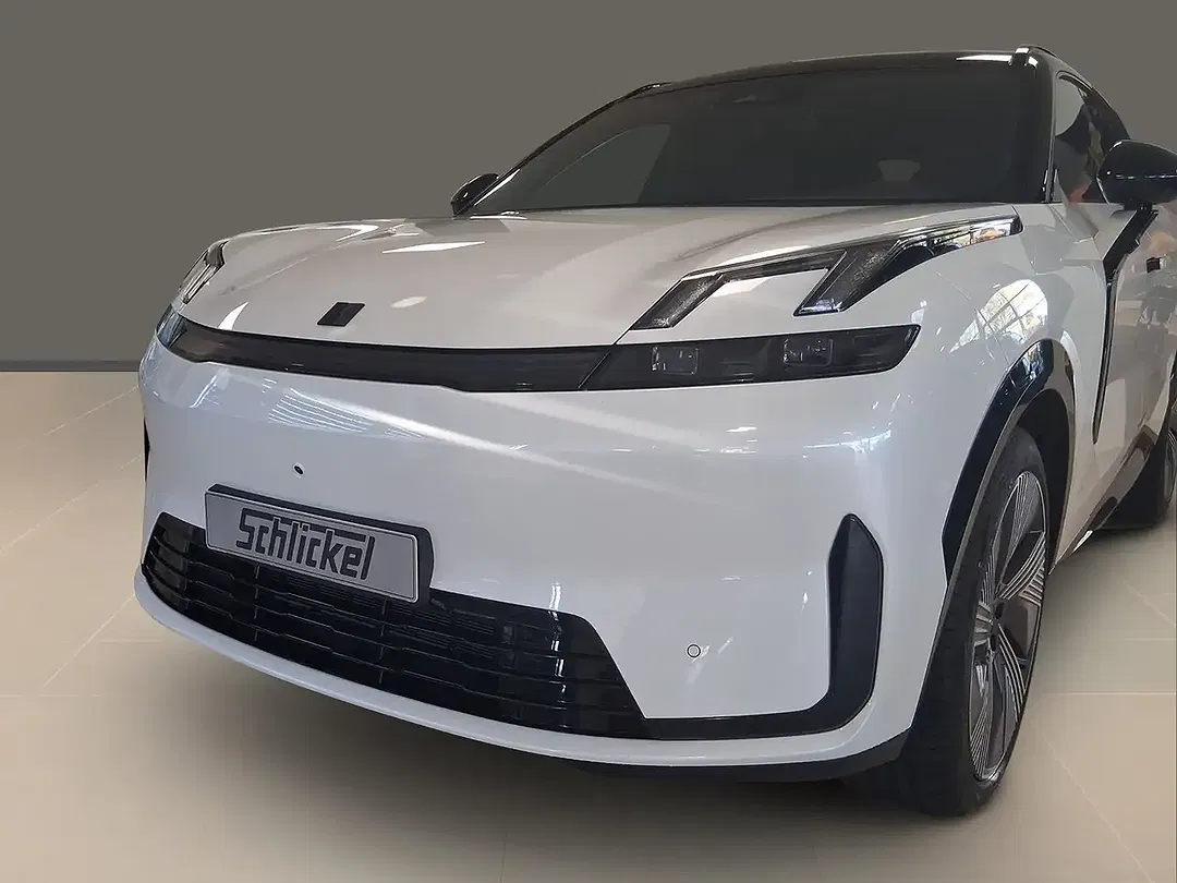 Lynk & Co 08 - foto 2