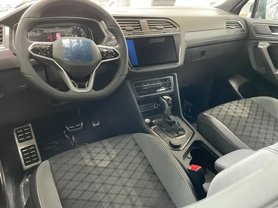 Volkswagen Tiguan Allspace 2.0 TDI DSG 4Motion Black Edition Style R-Line - Thumbnail 10