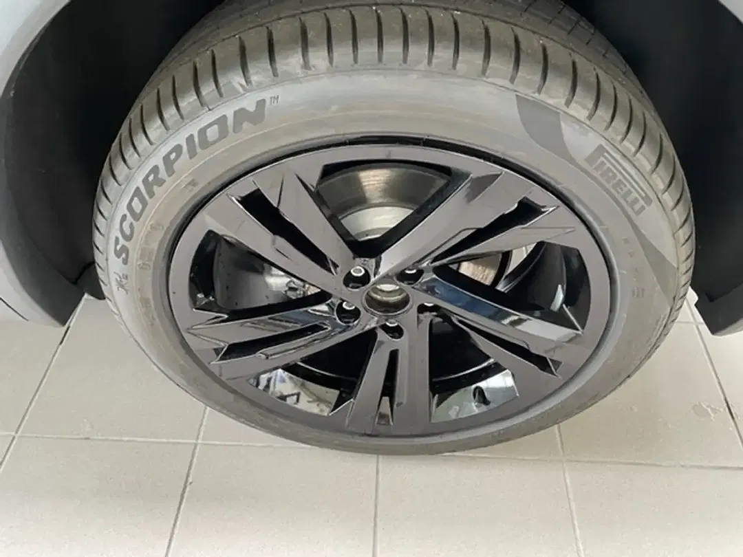 Volkswagen Tiguan Allspace 2.0 TDI DSG 4Motion Black Edition Style R-Line - Thumbnail 5