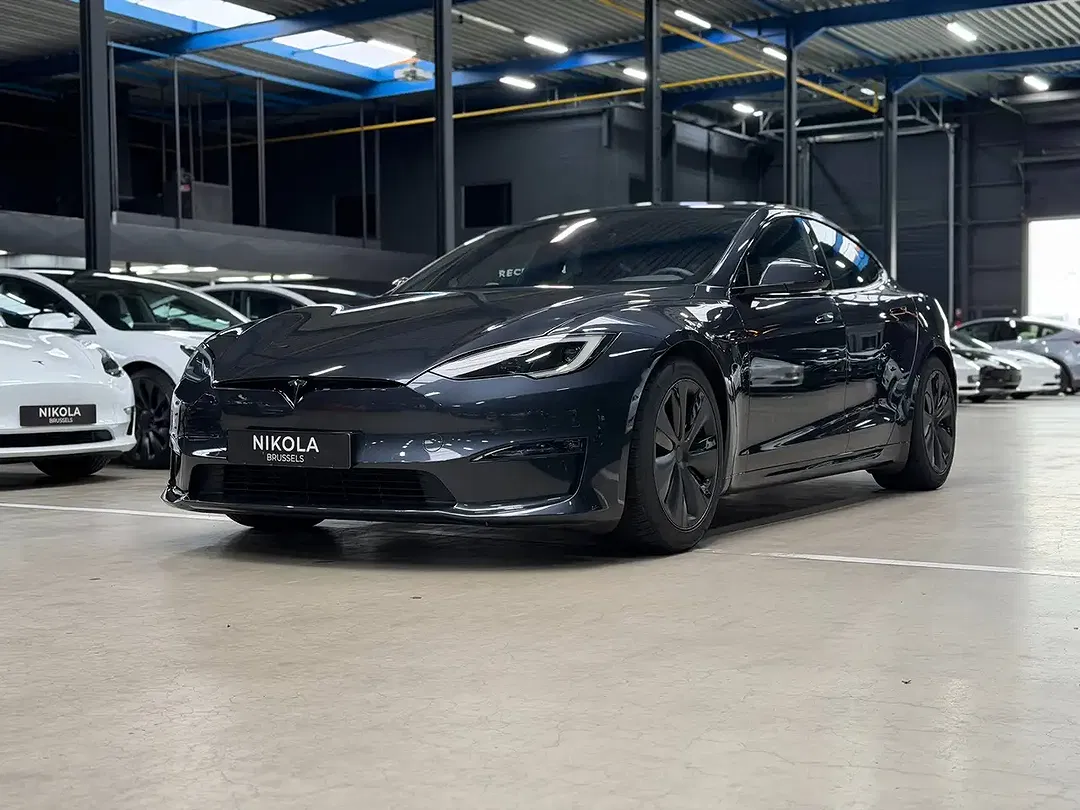 Tesla Model S Long Range Active - Thumbnail 7