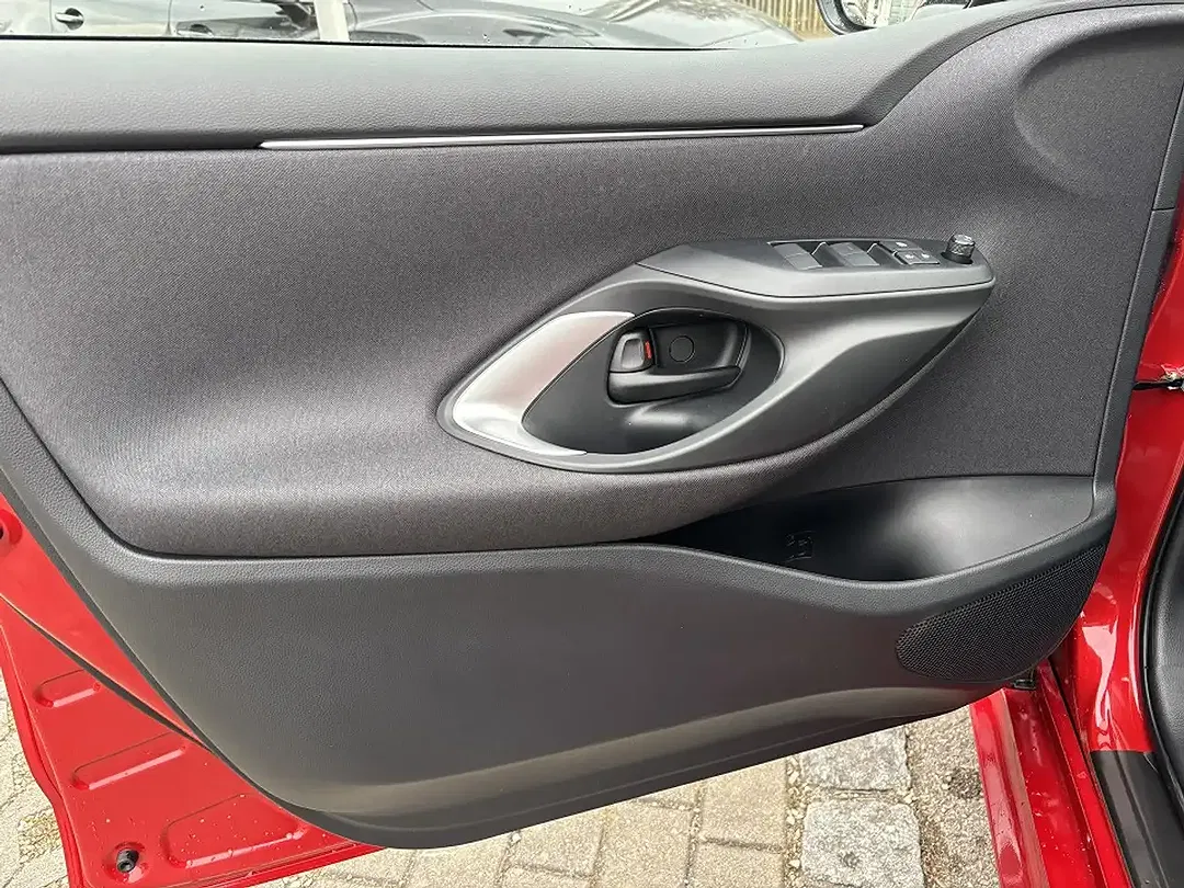 Mazda 2 VVT-i CVT Hybrid Centre-Line - Thumbnail 10