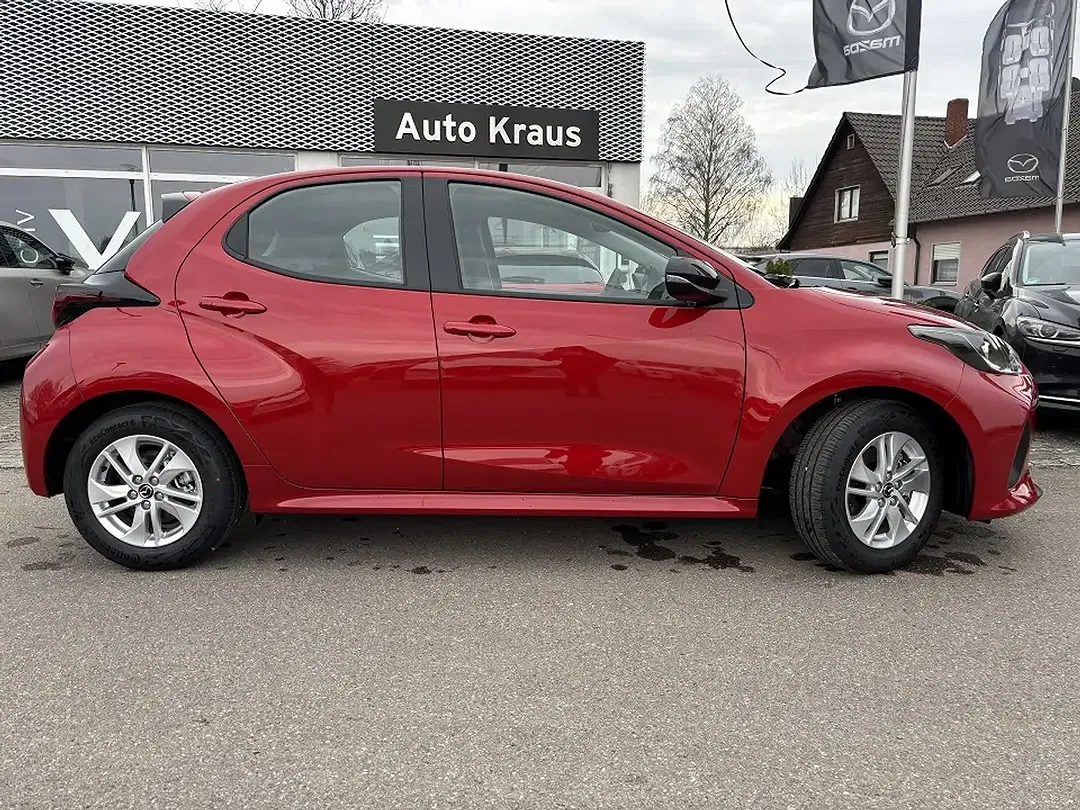 Mazda 2 VVT-i CVT Hybrid Centre-Line - Thumbnail 3