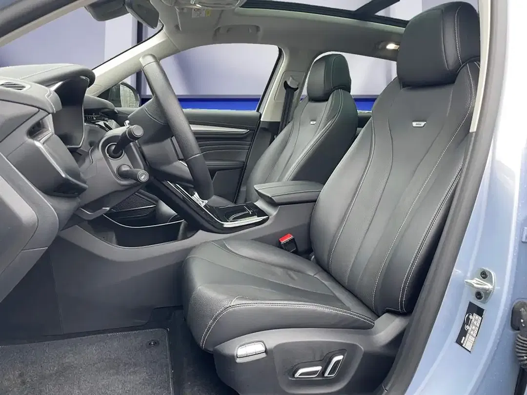 MG Marvel R Luxury - Thumbnail 8