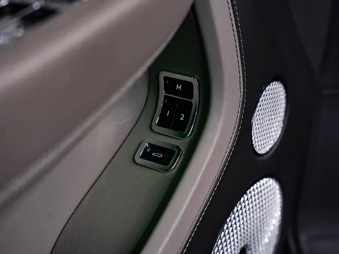 Bentley Continental GTC 4.0 V8 Mulliner - Thumbnail 13