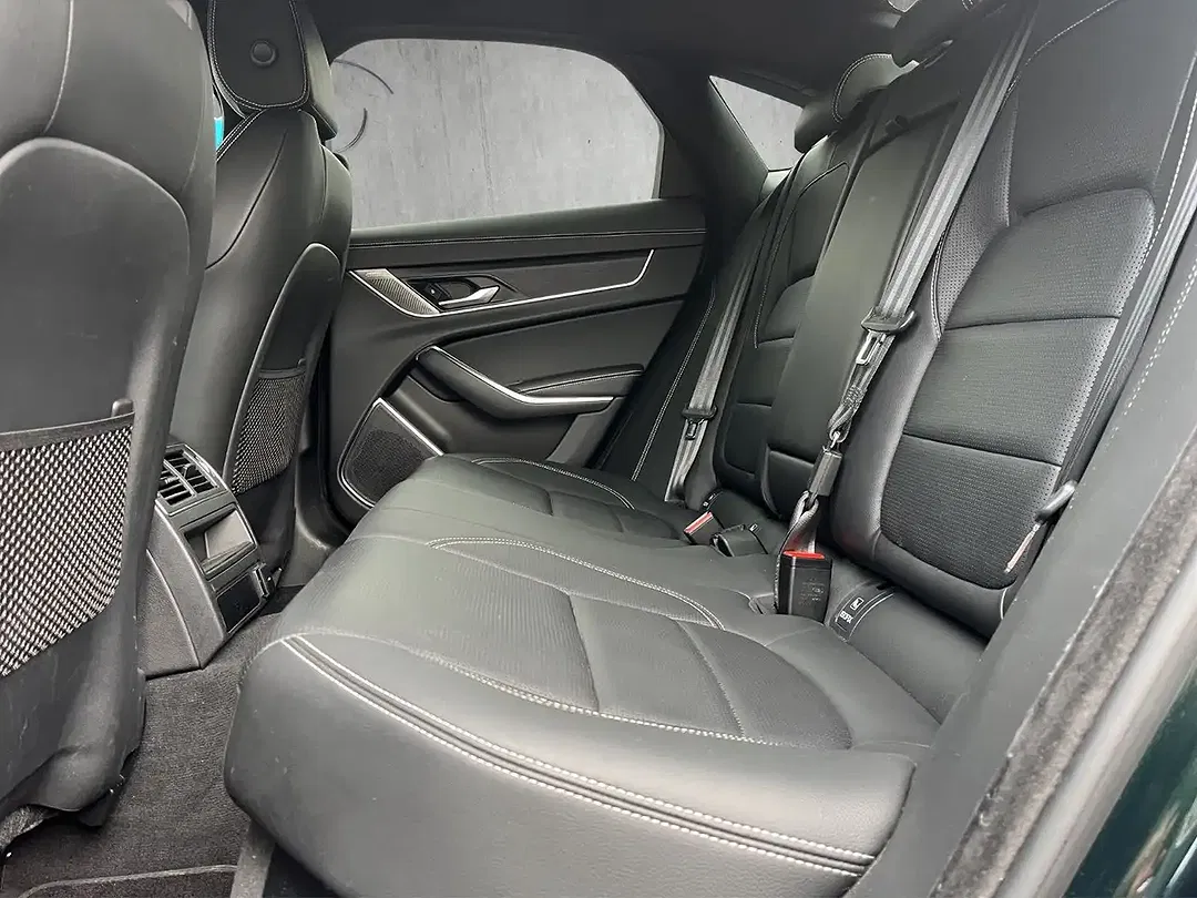 Jaguar XF R-Dynamic - Thumbnail 10