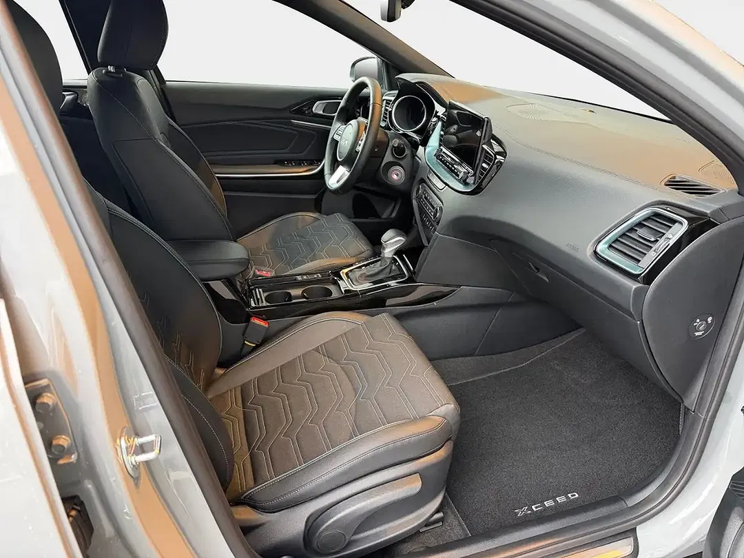Kia XCeed 1.6 T-GDI Nightline Edition - Thumbnail 11