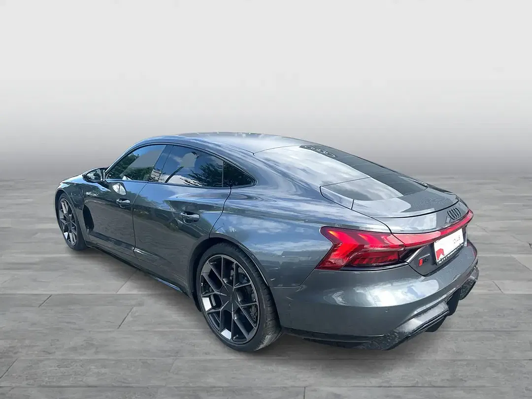 Audi RS e-tron GT performance Pro - Thumbnail 3