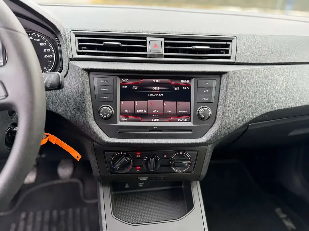 SEAT Ibiza Reference - Thumbnail 13