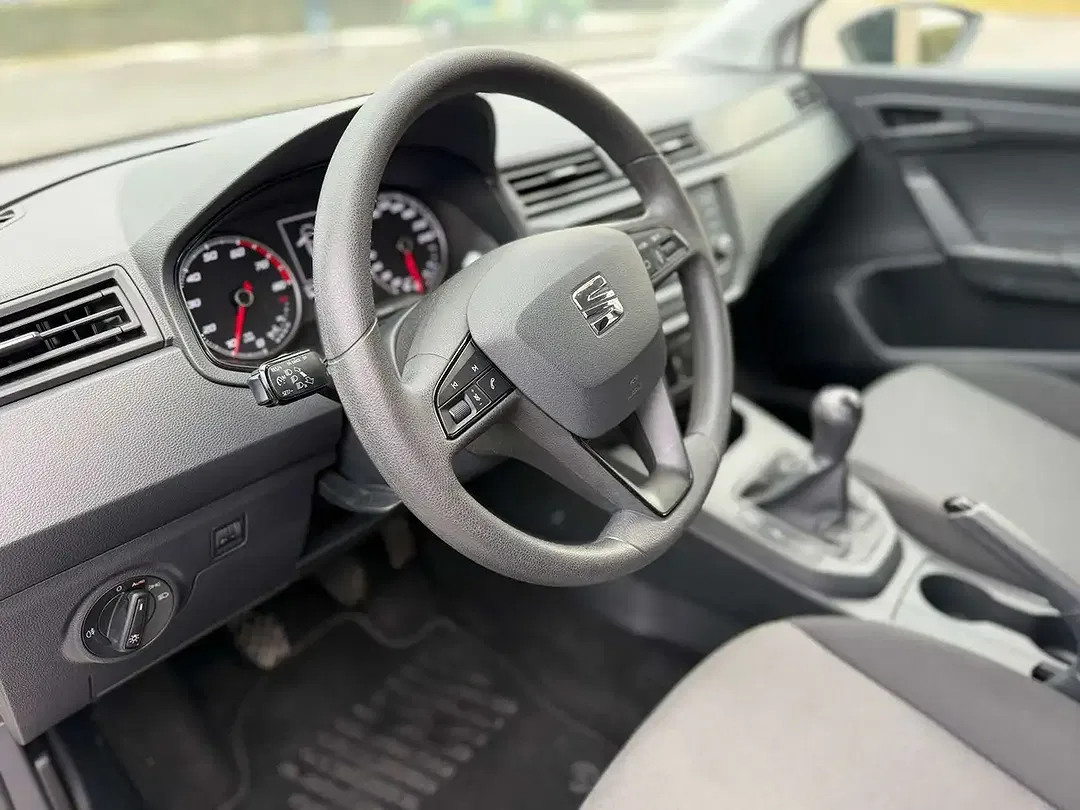 SEAT Ibiza Reference - Thumbnail 8