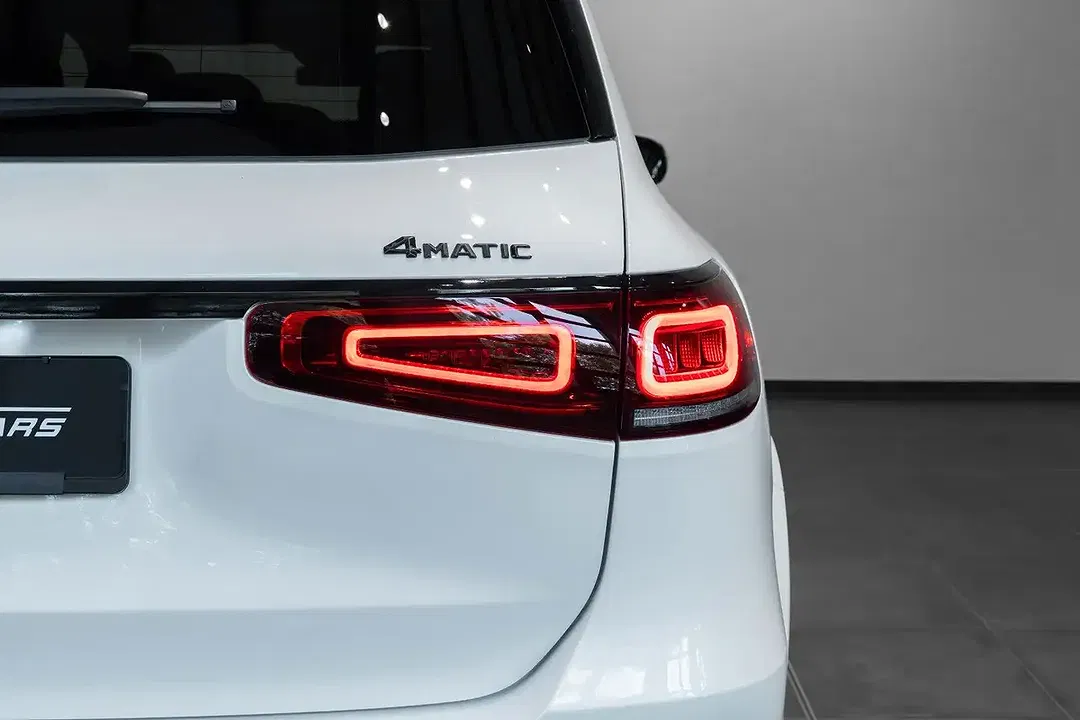 Mercedes-Benz GLS 580 4MATIC AMG Night - Thumbnail 14