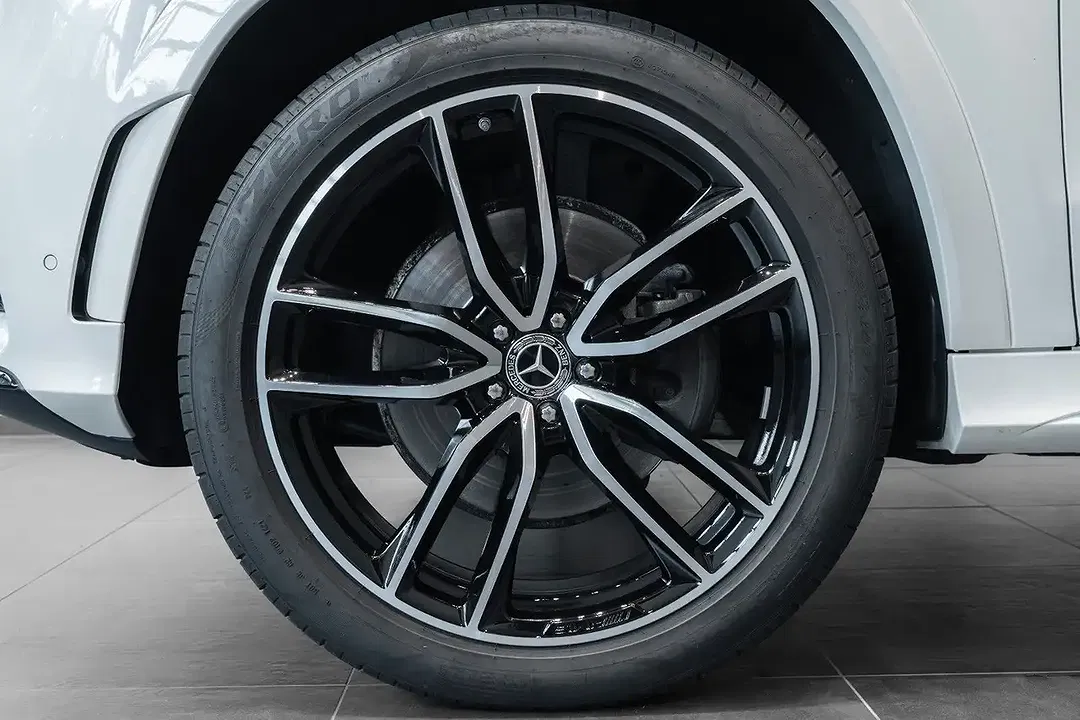 Mercedes-Benz GLS 580 4MATIC AMG Night - Thumbnail 8