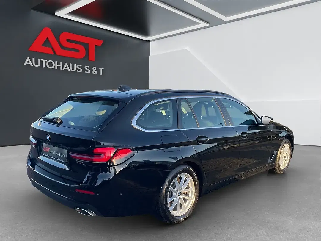 BMW 520 Touring - Thumbnail 3