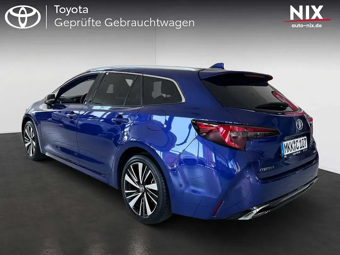 Toyota Corolla - foto 2