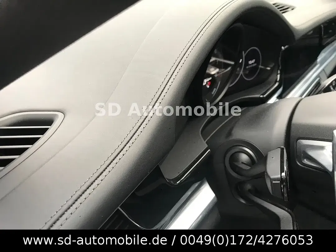 Porsche Panamera E-Hybrid 4 Sport Turismo Edition - Thumbnail 16