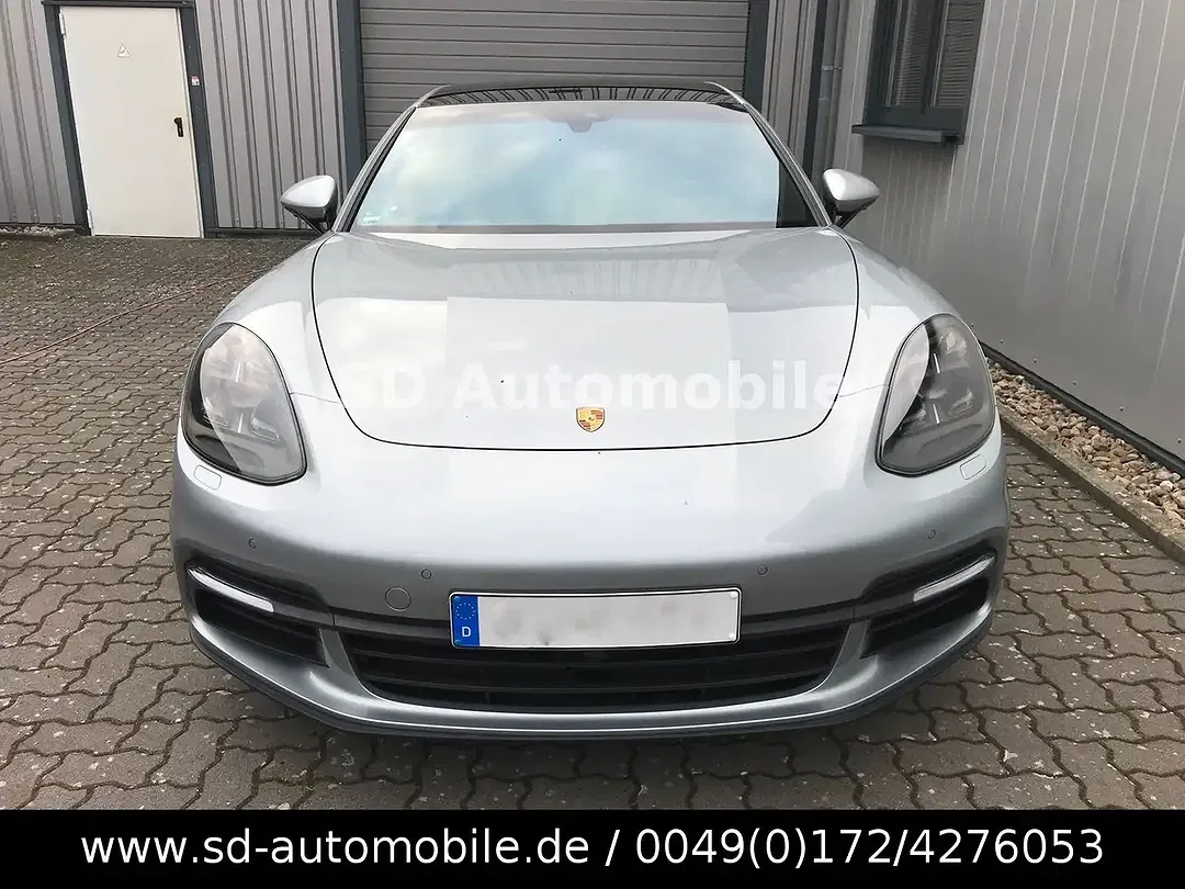Porsche Panamera E-Hybrid 4 Sport Turismo Edition - foto 2