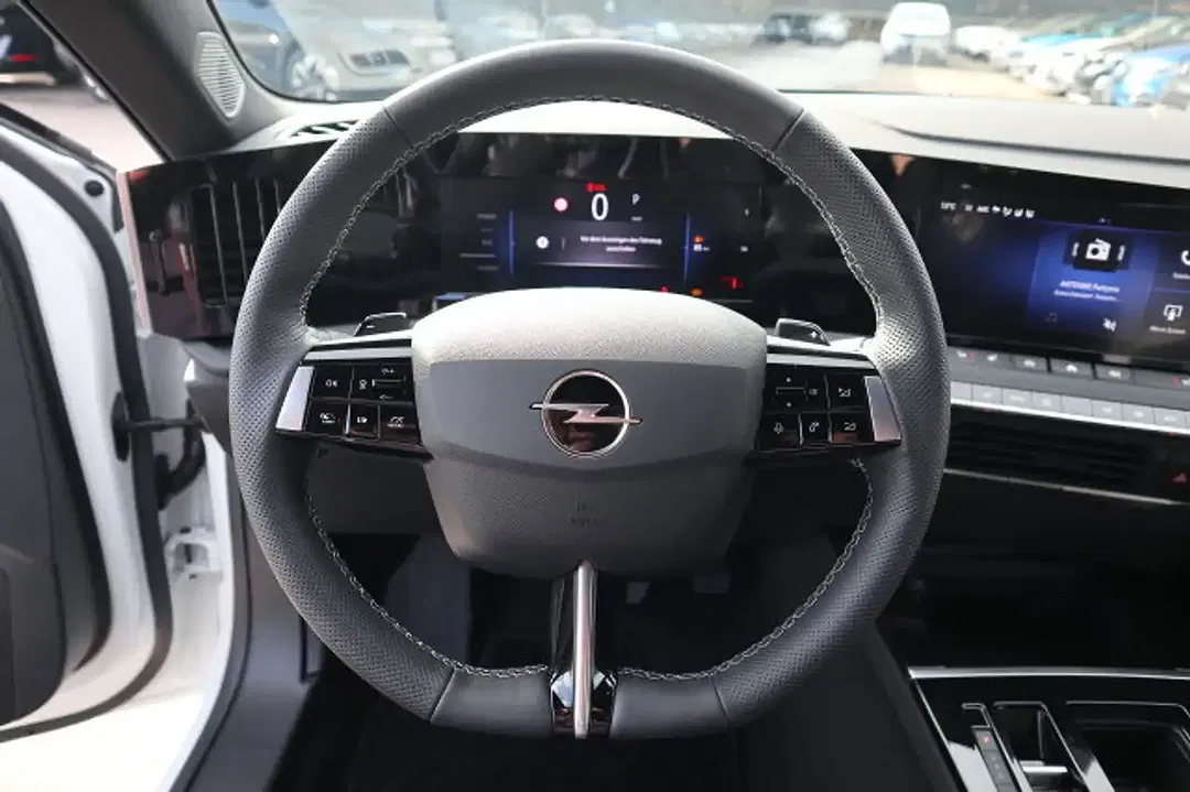 Opel Astra Edition - Thumbnail 10