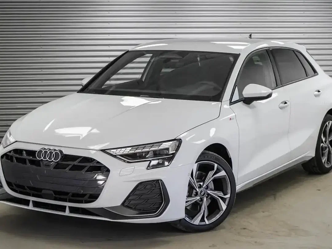 Audi A3 40 TFSI S tronic quattro Sportback S line - Afbeelding 1