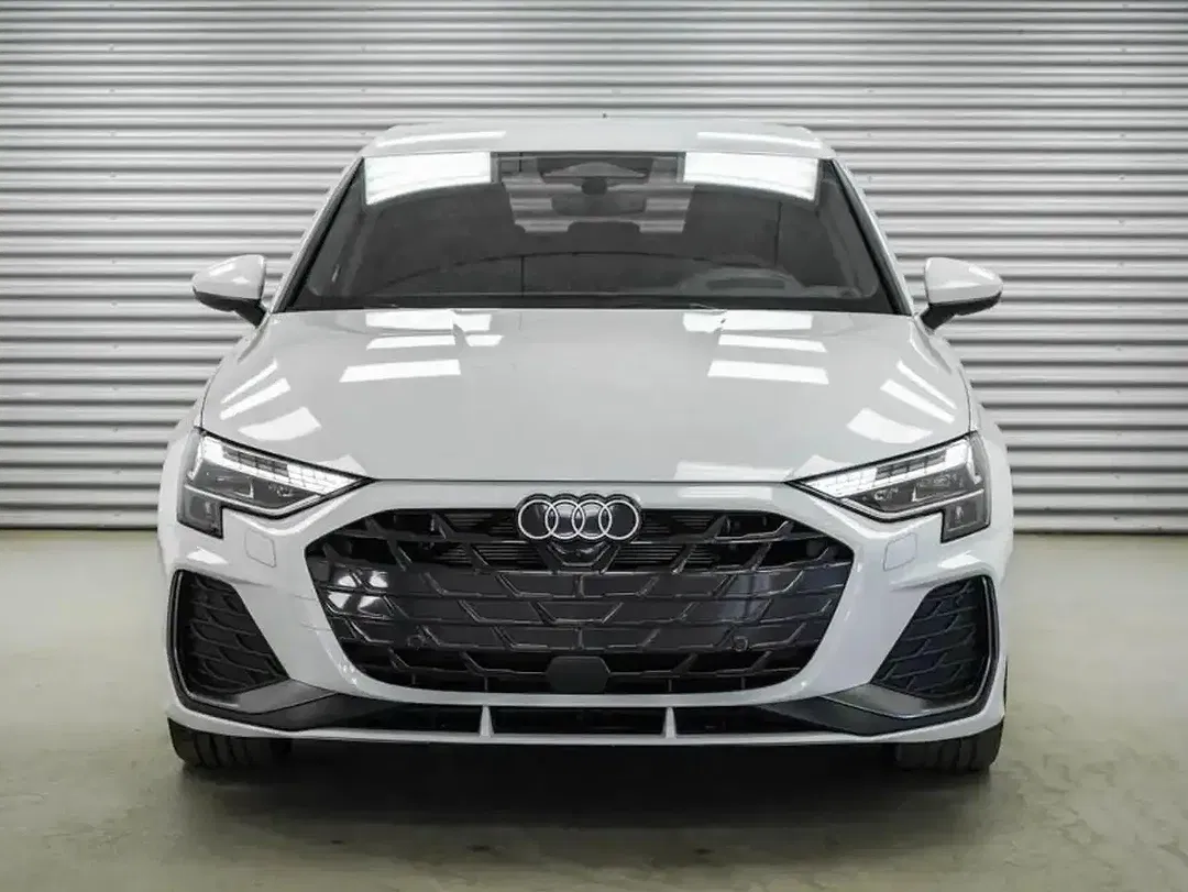 Audi A3 40 TFSI S tronic quattro Sportback S line - Thumbnail 2