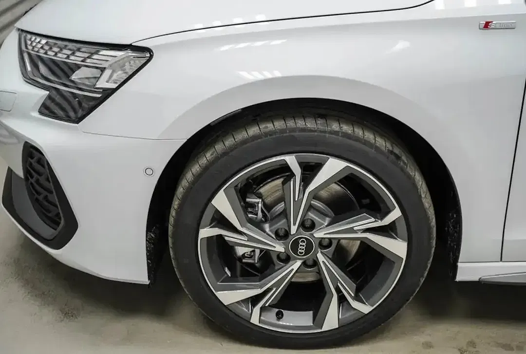 Audi A3 40 TFSI S tronic quattro Sportback S line - Thumbnail 5