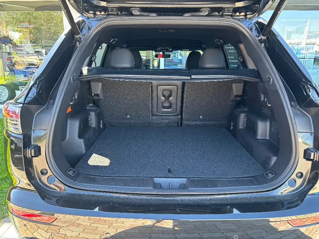 Mitsubishi Outlander 2.4 PHEV Select - Thumbnail 11