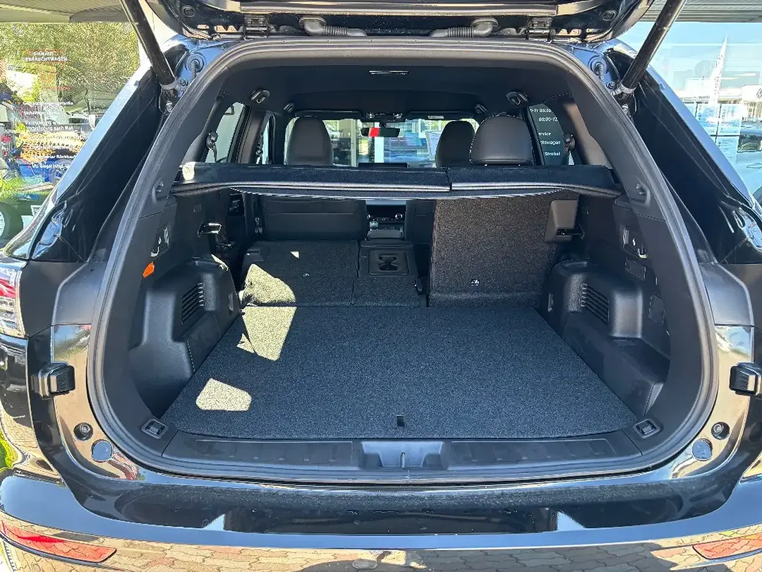 Mitsubishi Outlander 2.4 PHEV Select - Thumbnail 12