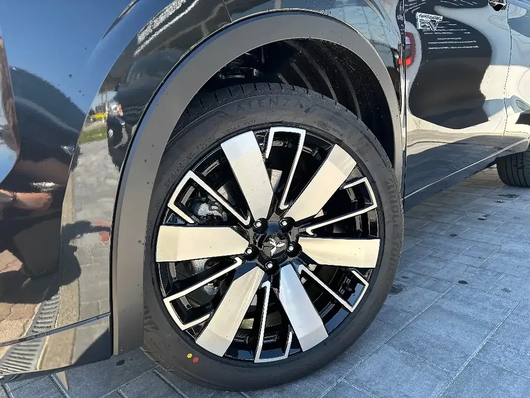 Mitsubishi Outlander 2.4 PHEV Select - Thumbnail 3