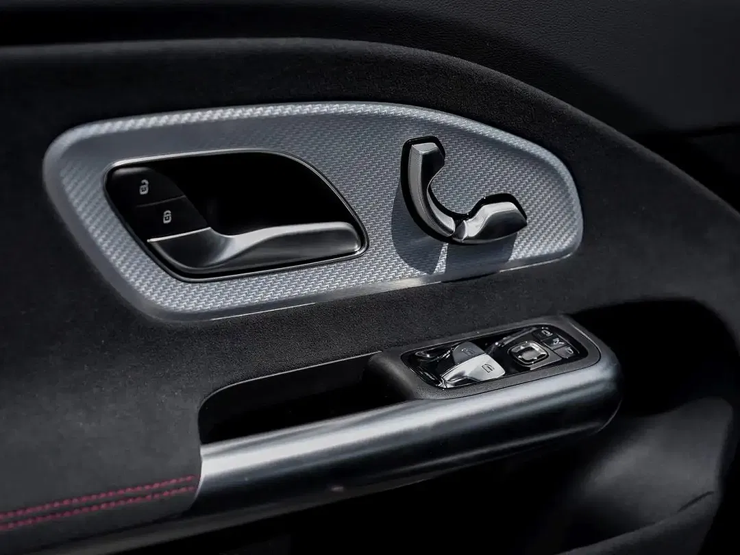Mercedes-Benz CLA 250 EQ AMG - Thumbnail 15