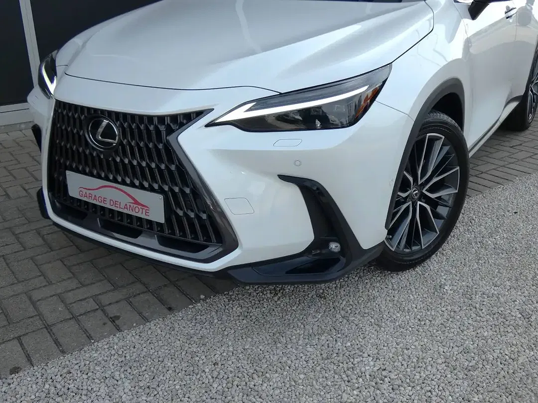 Lexus NX 450h+ PHEV 4x4 - Thumbnail 3