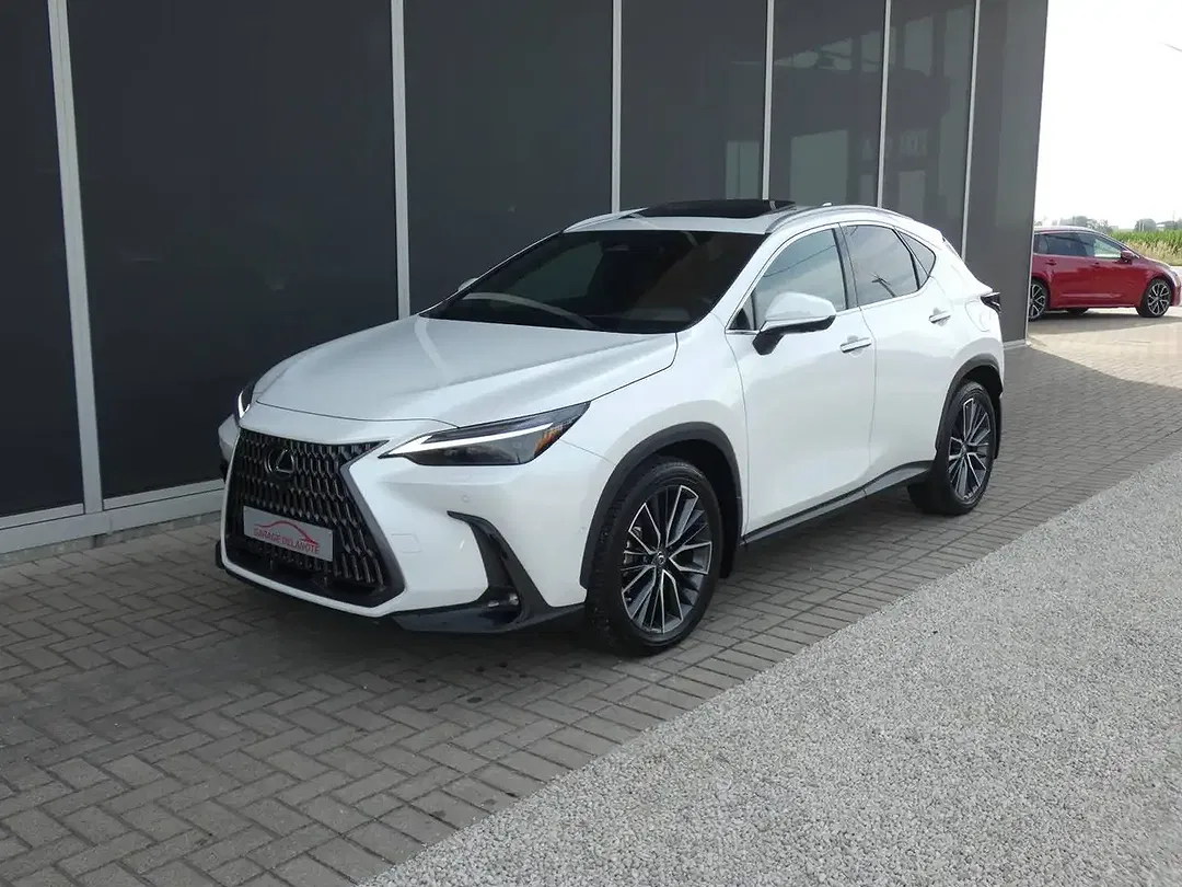 Lexus NX 450h+ PHEV 4x4 - Thumbnail 6