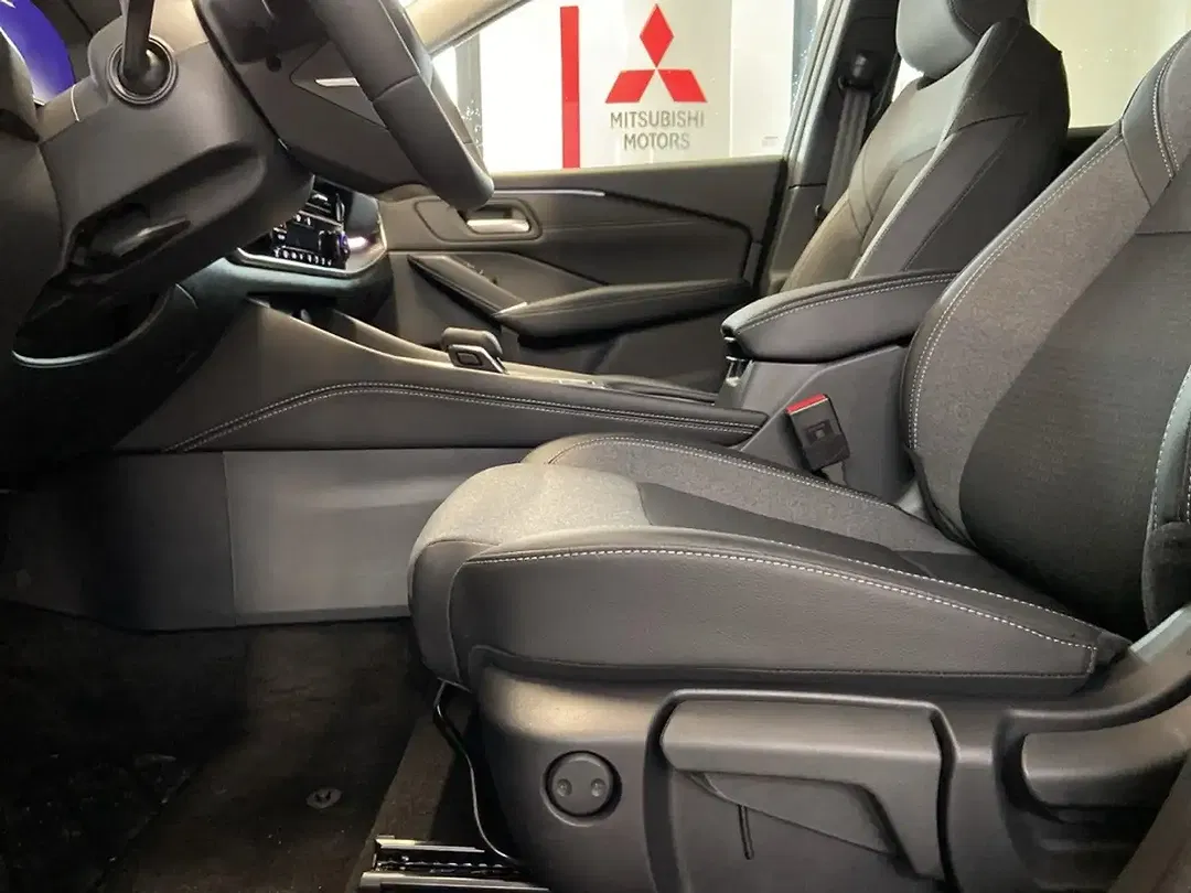Nissan Qashqai 1.3 DIG-T MHEV Xtronic N-Connecta - Thumbnail 10