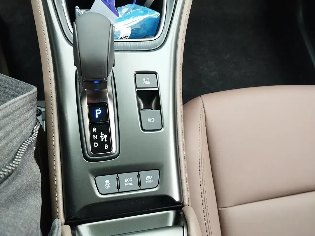 Lexus LBX 1.5 Hybrid AUT Elegant Edition - Thumbnail 12