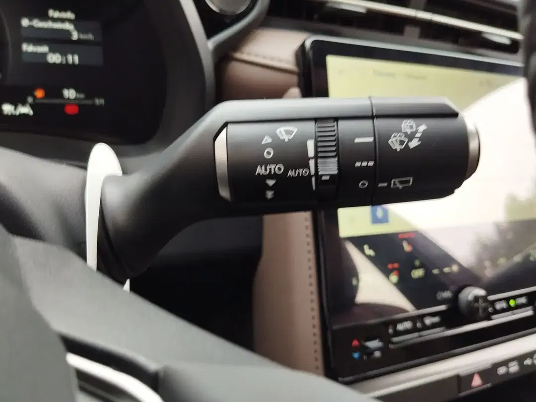 Lexus LBX 1.5 Hybrid AUT Elegant Edition - Thumbnail 13