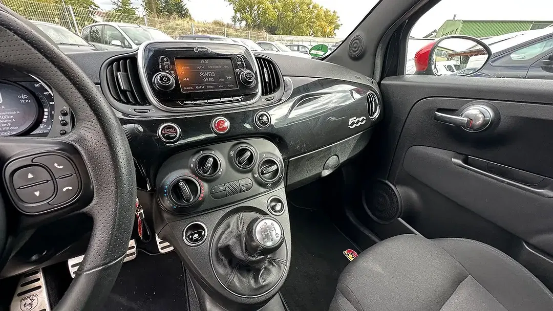 Abarth 500 - Thumbnail 11