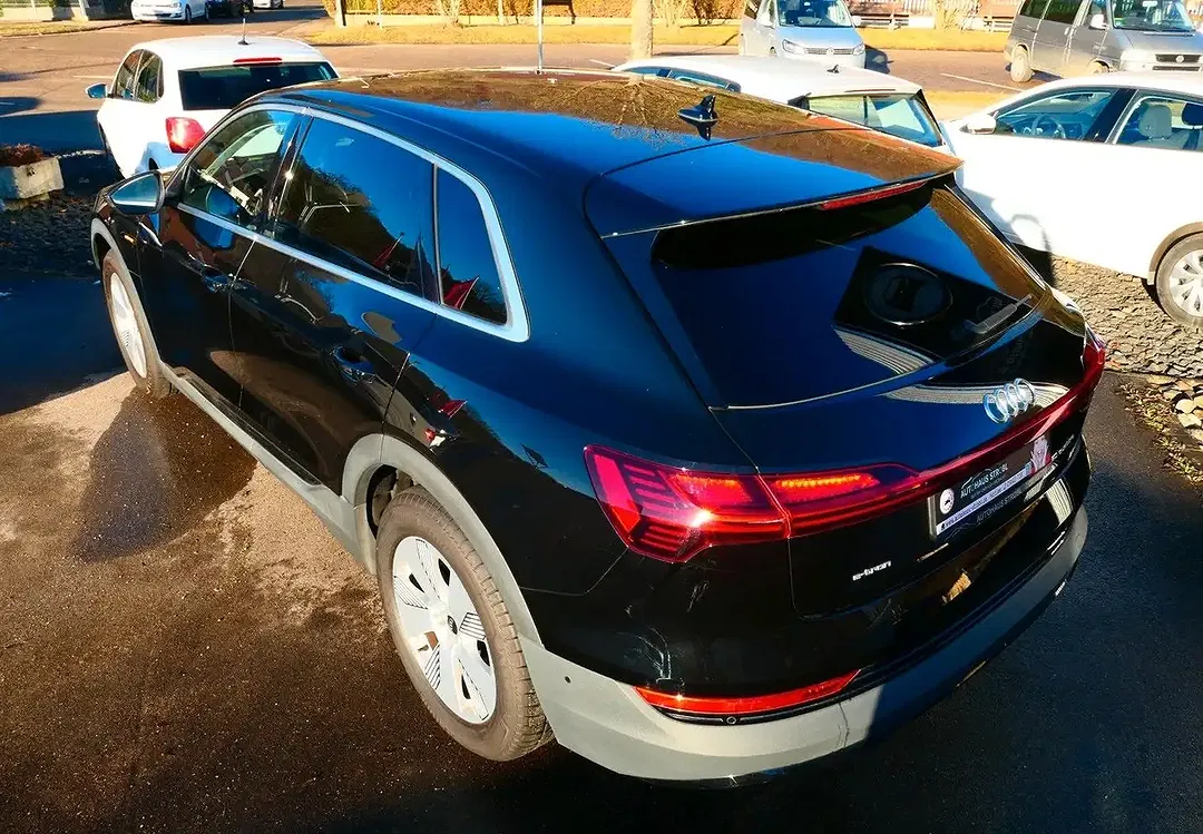 Audi e-tron 50 quattro - Thumbnail 11