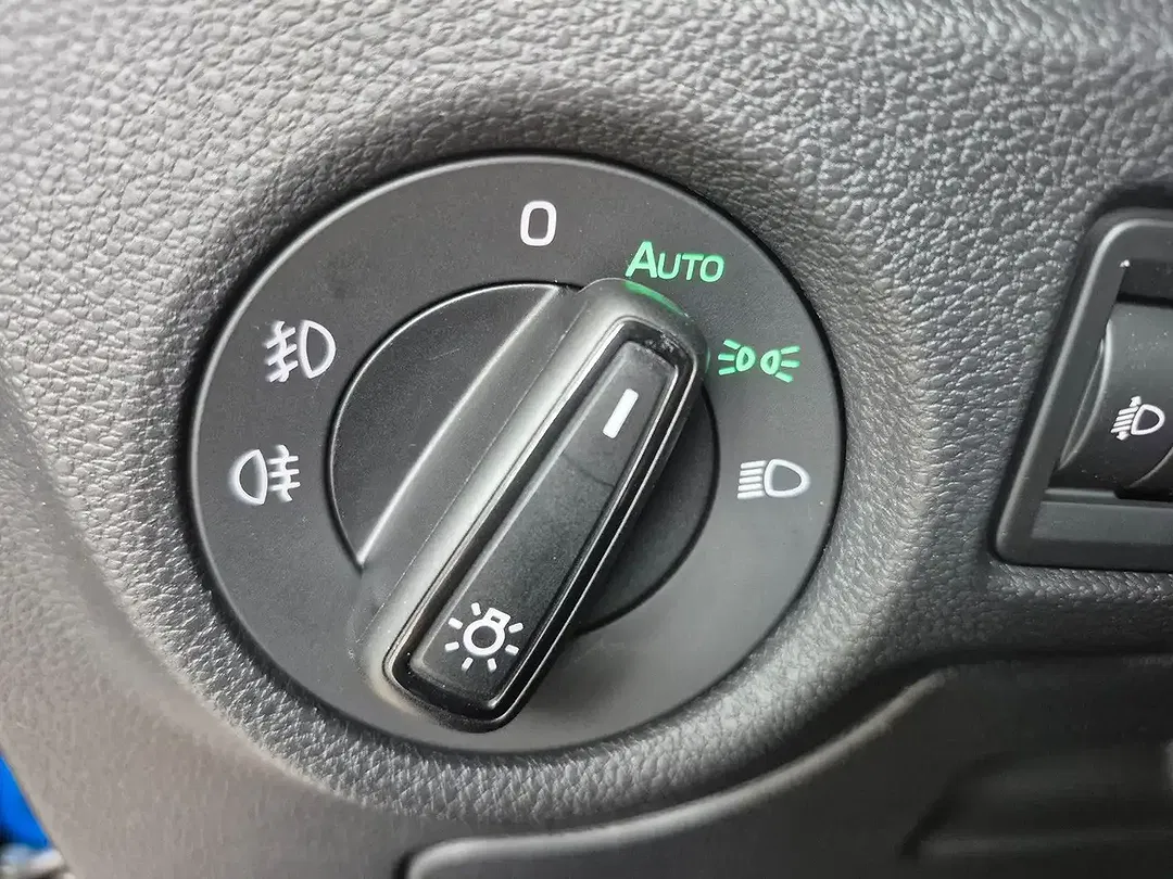 Skoda Kamiq 1.0 TSI DSG Selection - Thumbnail 12
