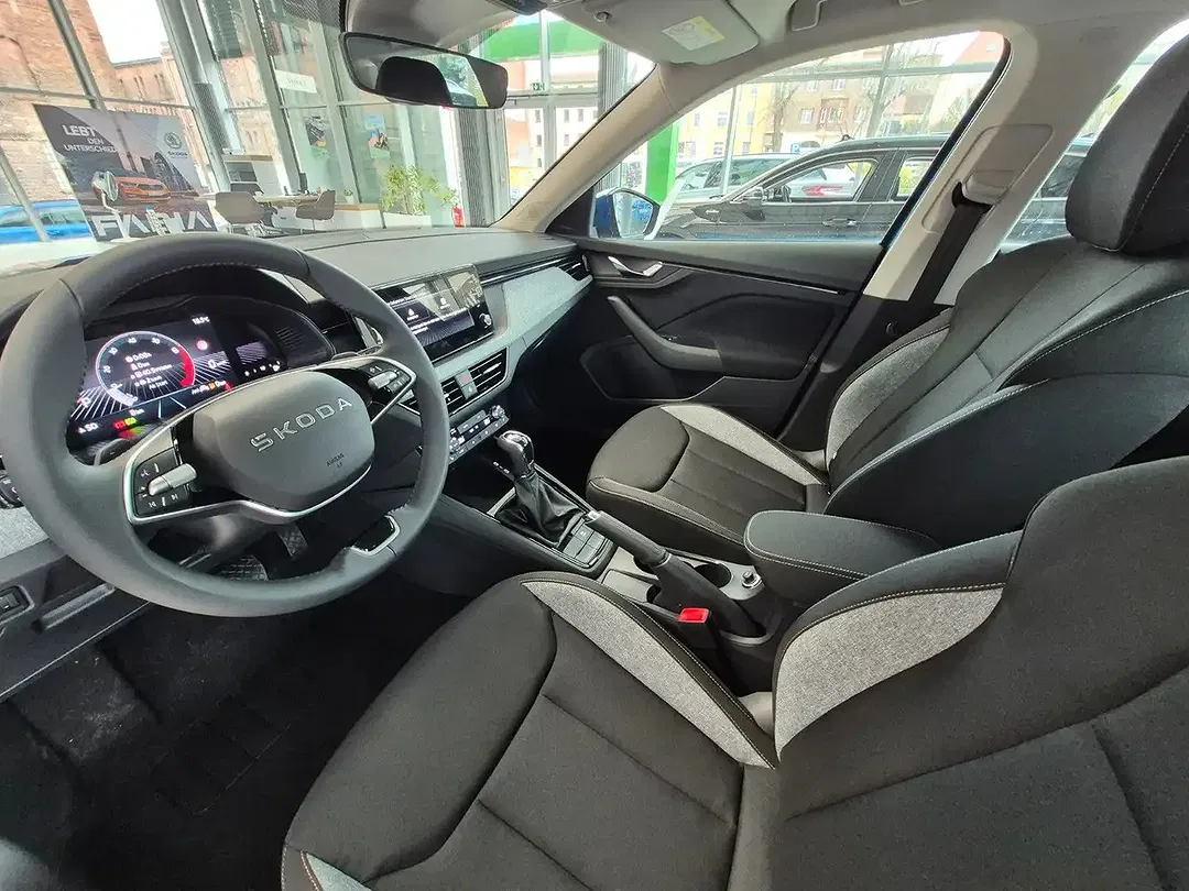 Skoda Kamiq 1.0 TSI DSG Selection - foto 15