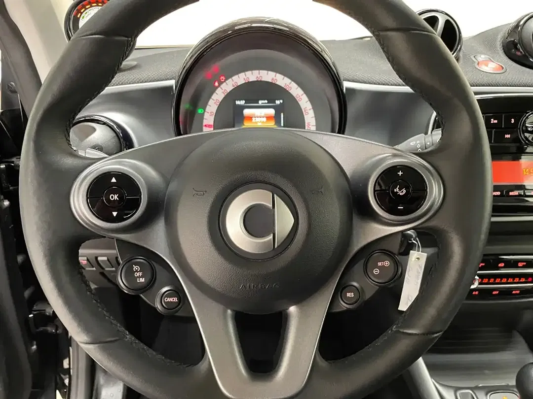 smart forTwo - Thumbnail 10