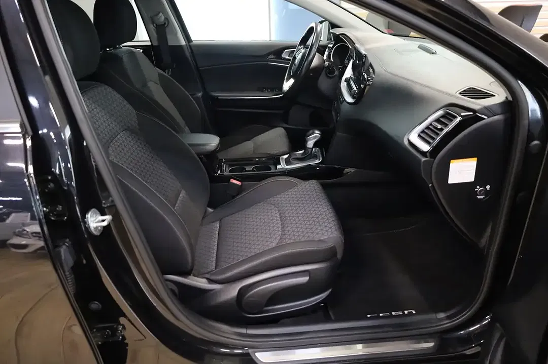 Kia Ceed SW / cee'd SW - Thumbnail 8