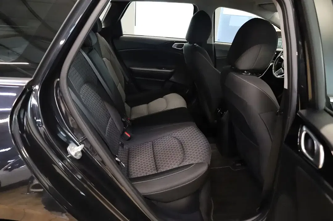 Kia Ceed SW / cee'd SW - Thumbnail 9