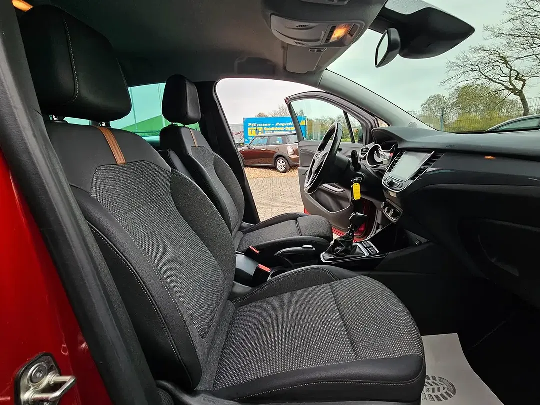 Opel Crossland X 1.2 Turbo Elegance - foto 15