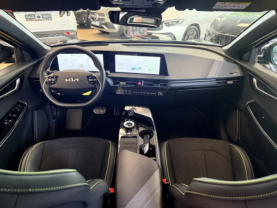 Kia EV6 4WD GT - Thumbnail 10