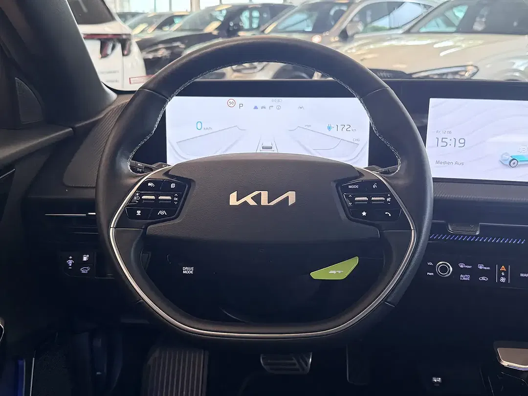 Kia EV6 4WD GT - Thumbnail 11