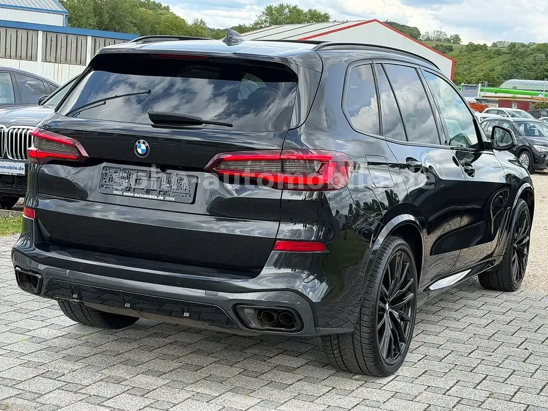 BMW X5 M - Thumbnail 5
