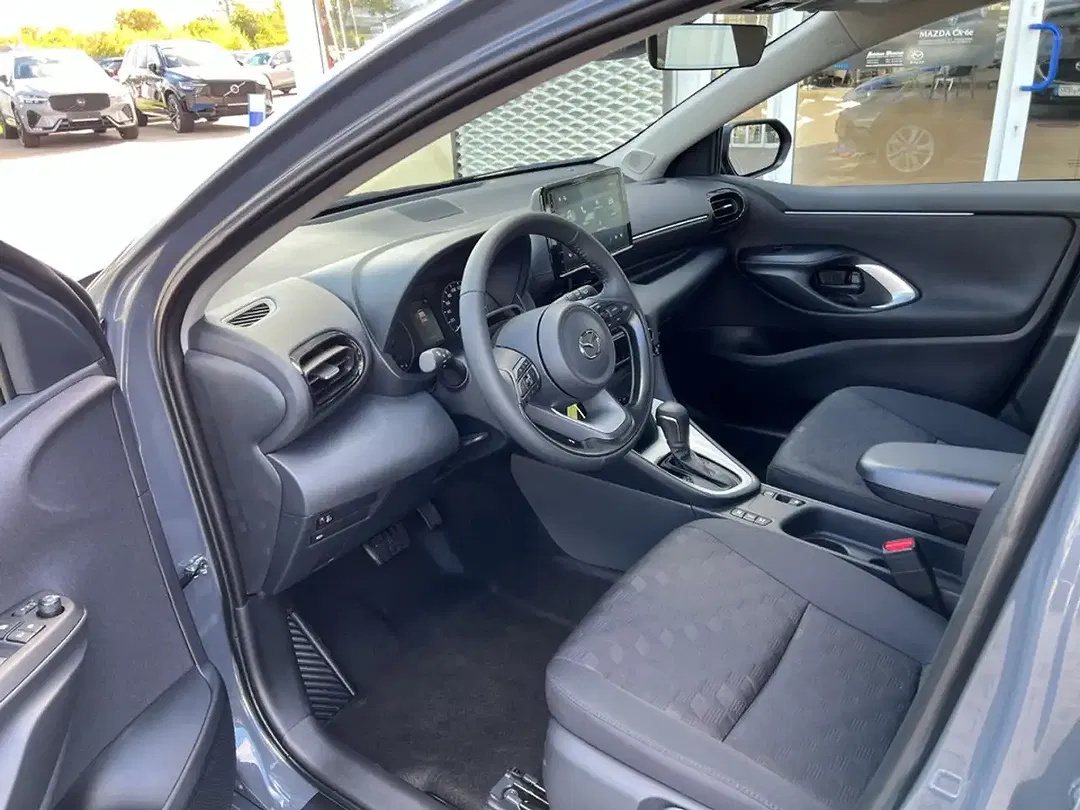 Mazda 2 AUT Centre-Line - Thumbnail 10