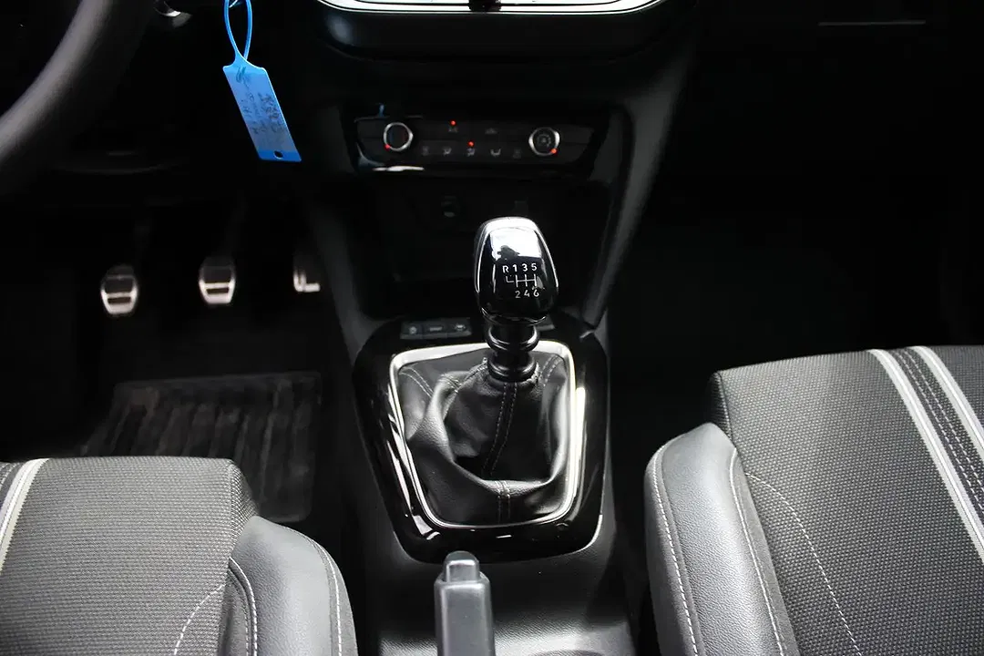 Opel Corsa 1.2 Turbo GS Line - Thumbnail 12